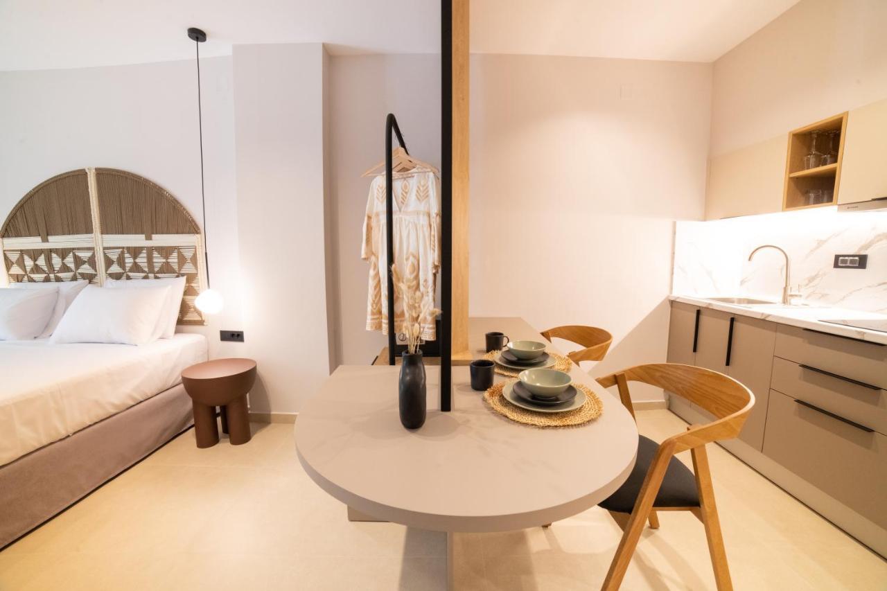 Anesis Deluxe Apartments Parga Eksteriør billede