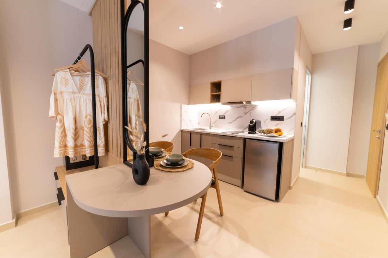Anesis Deluxe Apartments Parga Eksteriør billede